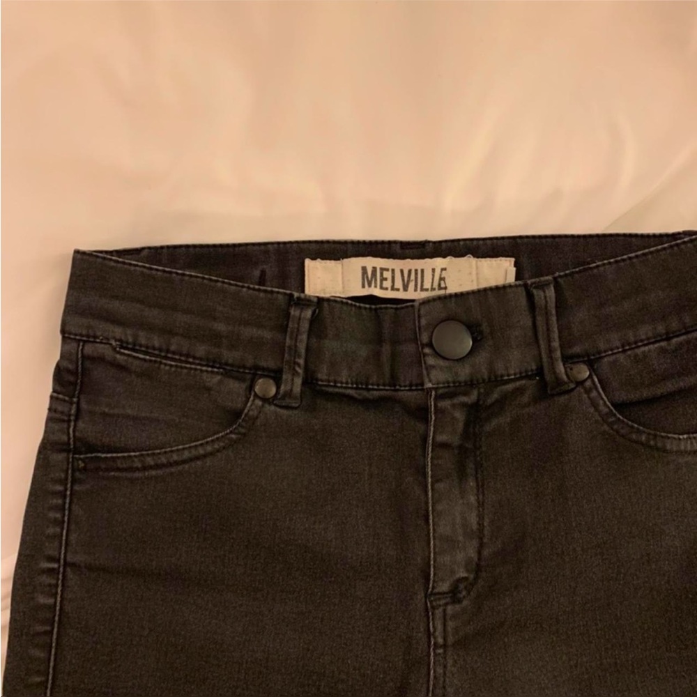 BRANDY MELVILLE • JEANS